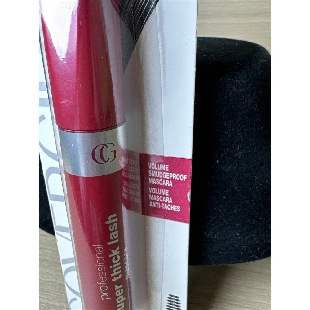 Covergirl Professional Super Thick Lash Mascara # 305‎ Black Noir